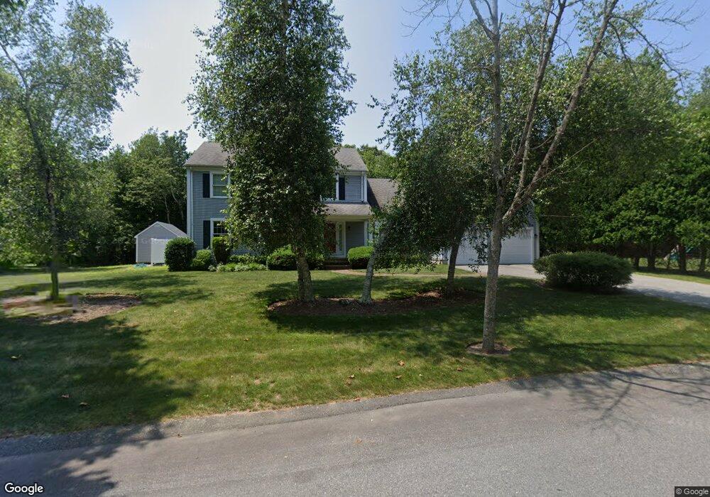 51 Tucker Ln, North Dartmouth, MA 02747 - photo 1