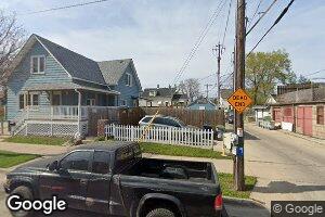 910 S 22nd St, Milwaukee, WI 53204
