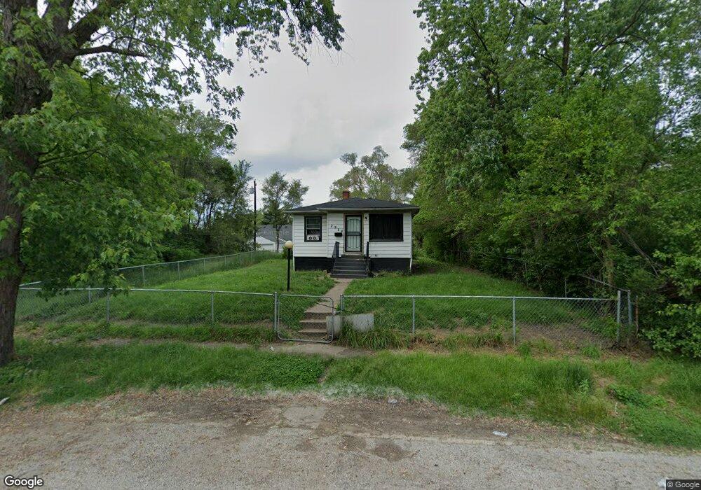 2934 W 10th Place, Gary, IN 46404 - photo 1