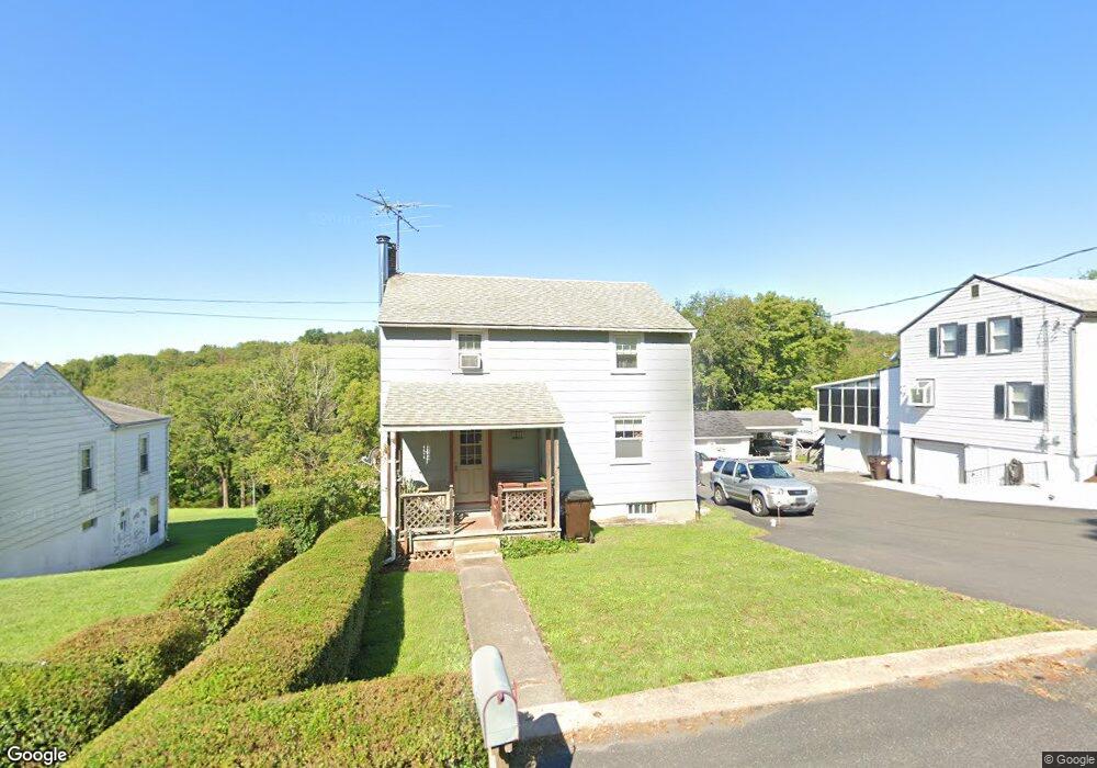 1065 Farmington Ave, Pottstown, PA 19464 - photo 1