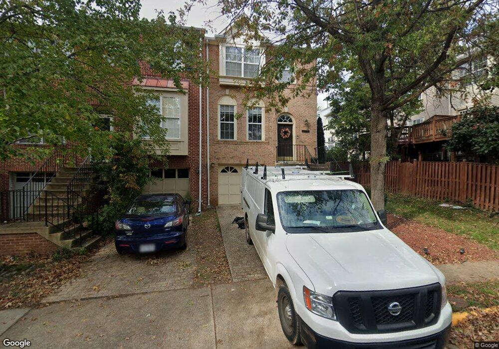 13168 Kidwell Field Rd, Herndon, VA 20171 - photo 1