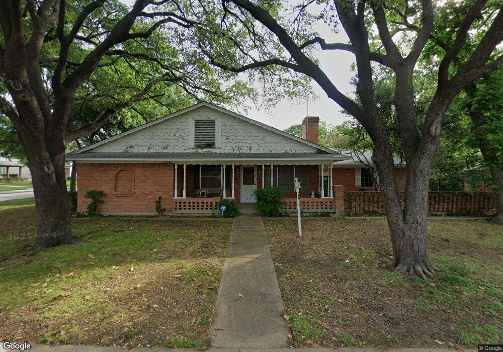 6707 Meadowlark Ln, Dallas, TX 75214 - photo 1