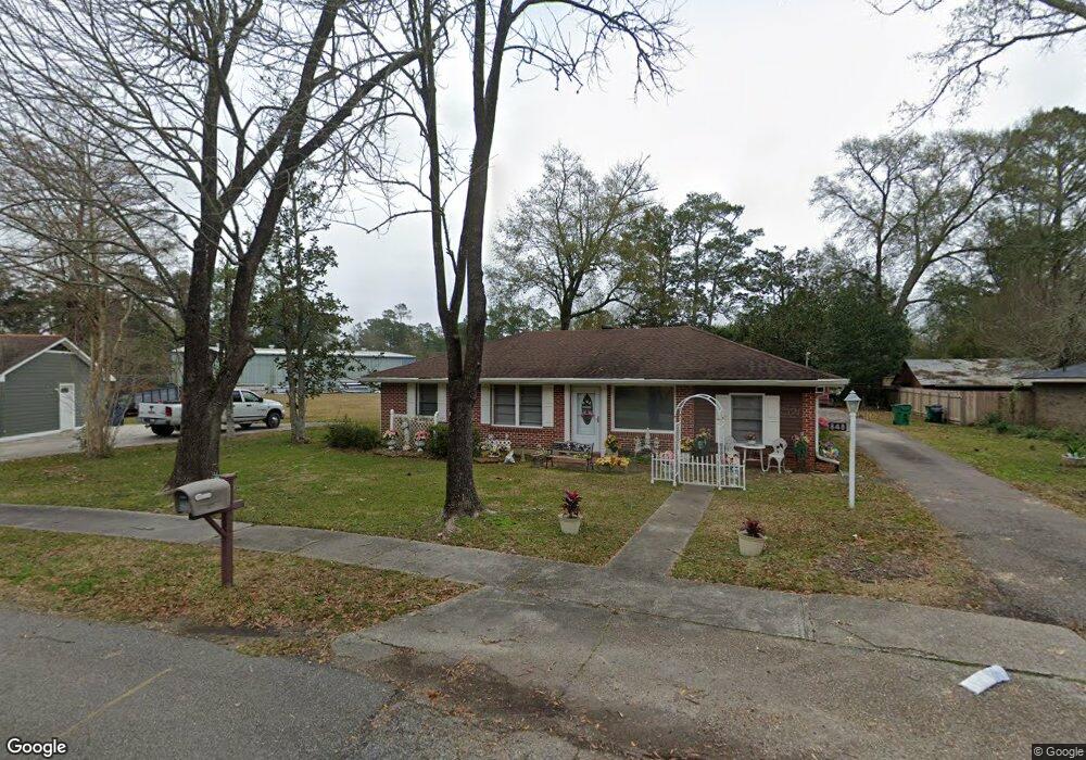 848 Oak St, Slidell, LA 70458 - photo 1