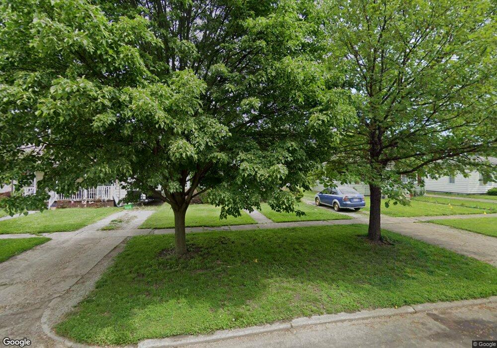 3224 Moultrie Ave, Mattoon, IL 61938 - photo 1