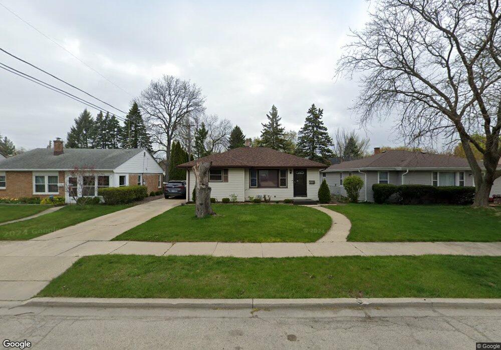 1810 Lydia St, Waukegan, IL 60085 - photo 1