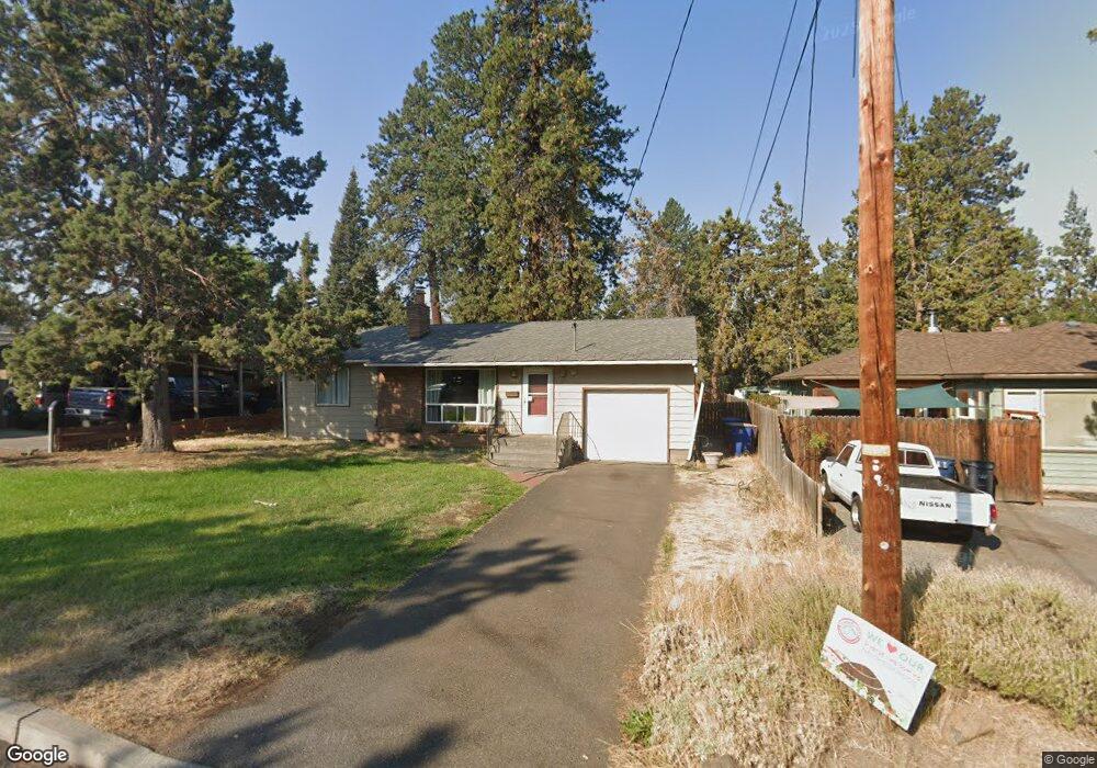 605 NE 9th St, Bend, OR 97701 - photo 1