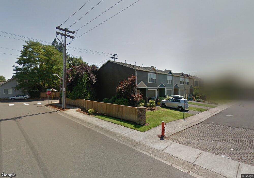 275 N Cedar St, Canby, OR 97013 - photo 1