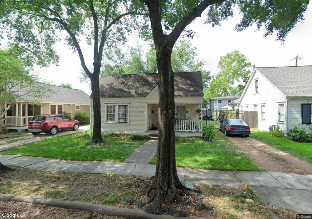 1007 Le Green St, Houston, TX 77009 - photo 1