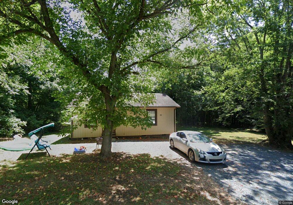 2226 Dixon St, Ramseur, NC 27316 - photo 1