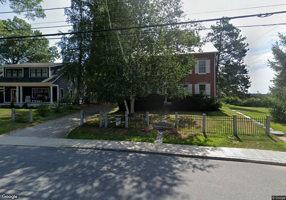 39 Toppans Ln, Newburyport, MA 01950 - photo 1