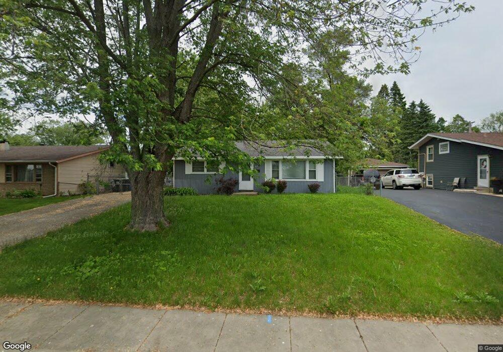 122 Siesta Rd, Carpentersville, IL 60110 - photo 1