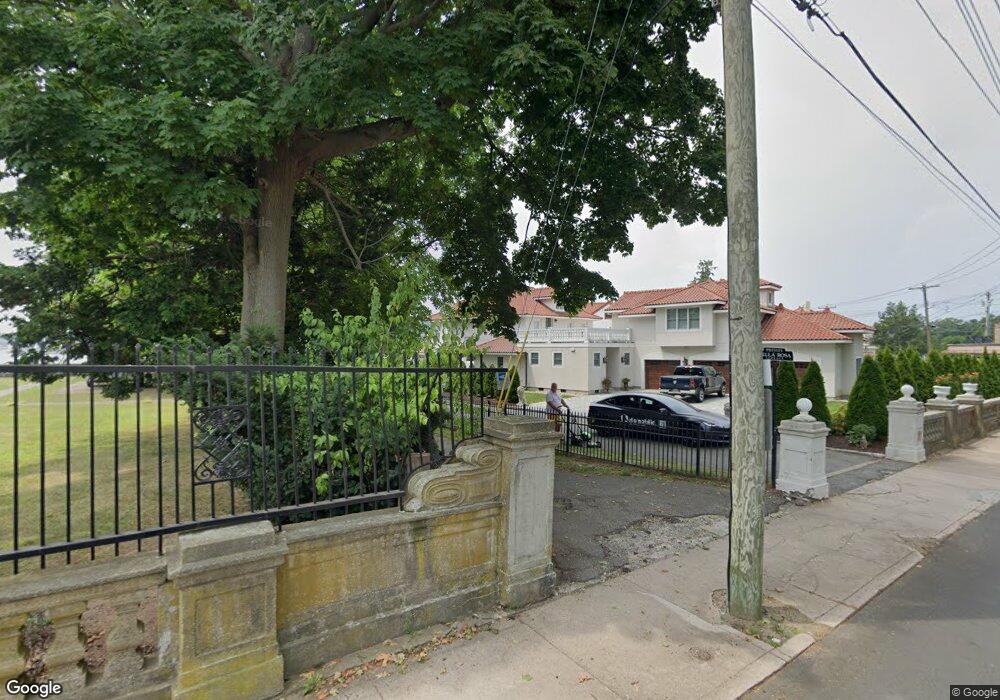 2 Abigail St, Milford, CT 06460 - photo 1