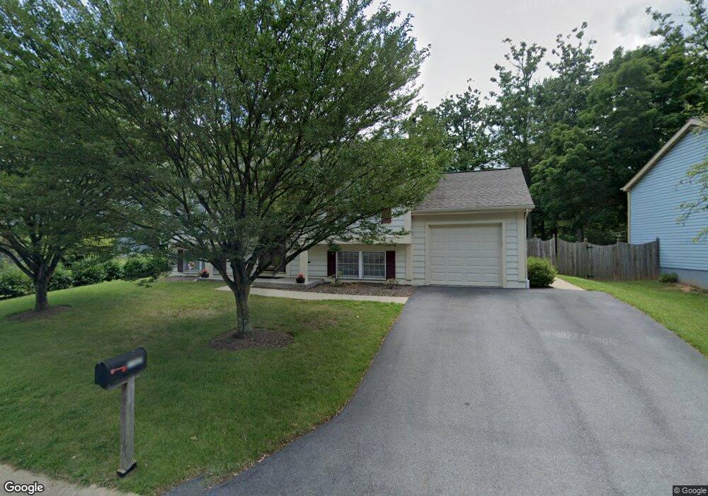 11520 Dragonfire Way, Germantown, MD 20876 - photo 1