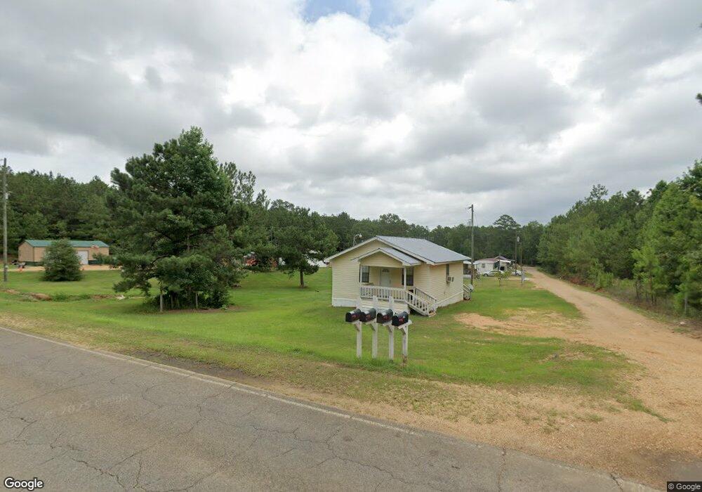 2054 Quinlivan Rd, McComb, MS 39648 - photo 1