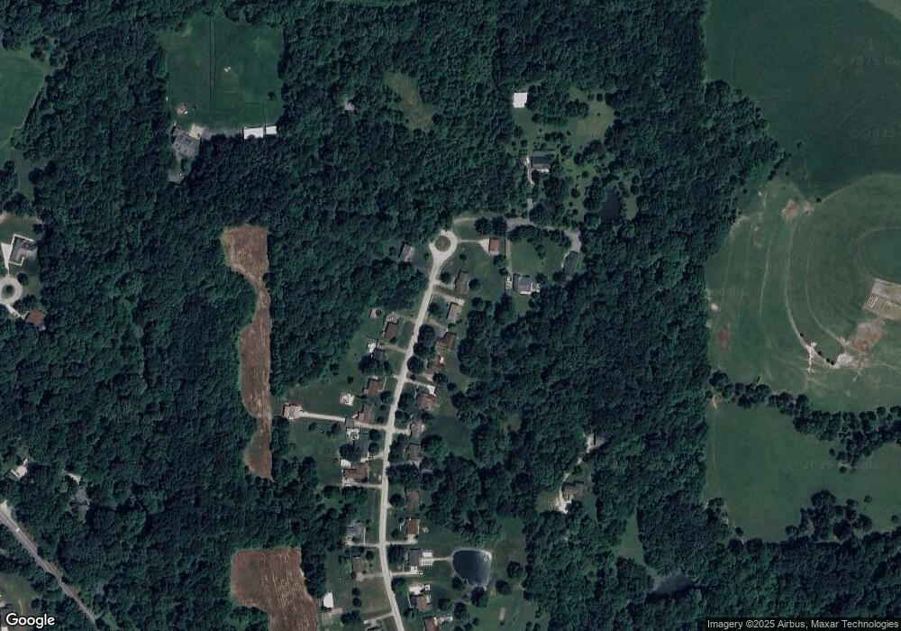 5524 Briarhill Dr, Floyds Knobs, IN 47119 - photo 1