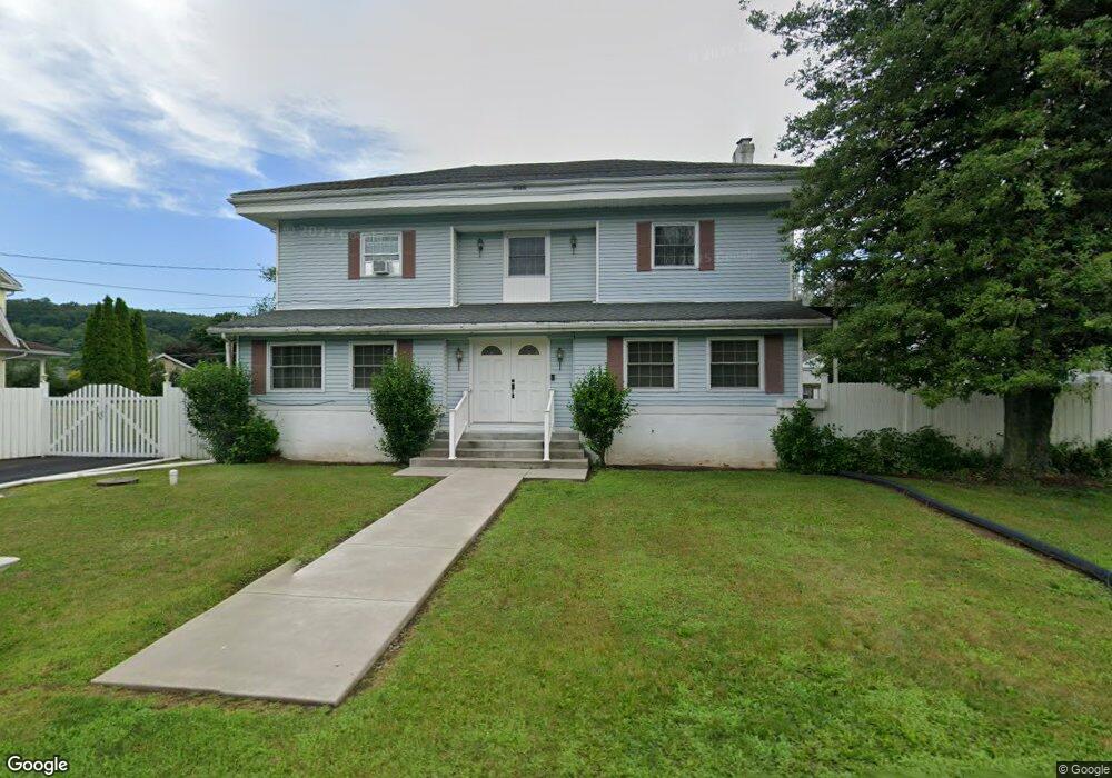 64 River Rd, Tamaqua, PA 18252 - photo 1