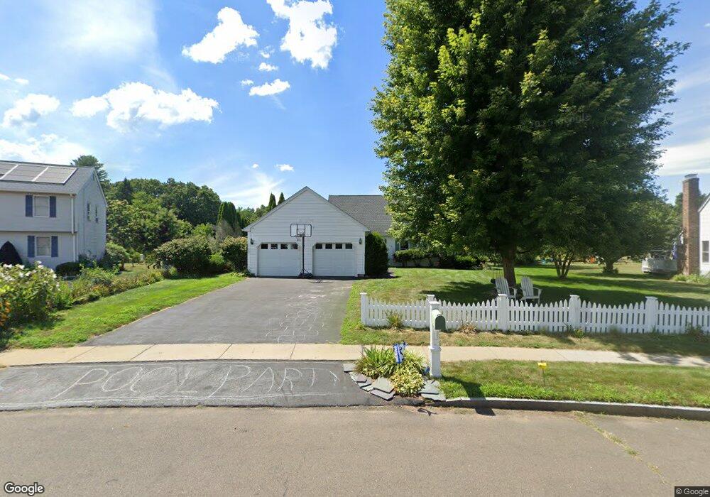 27 S Meadow Ln, Enfield, CT 06082 - photo 1