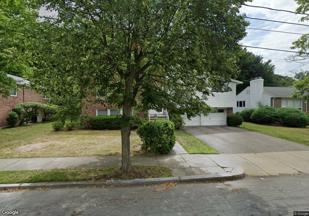 90 Adeline Rd unit 2, Newton Center, MA 02459 - photo 1