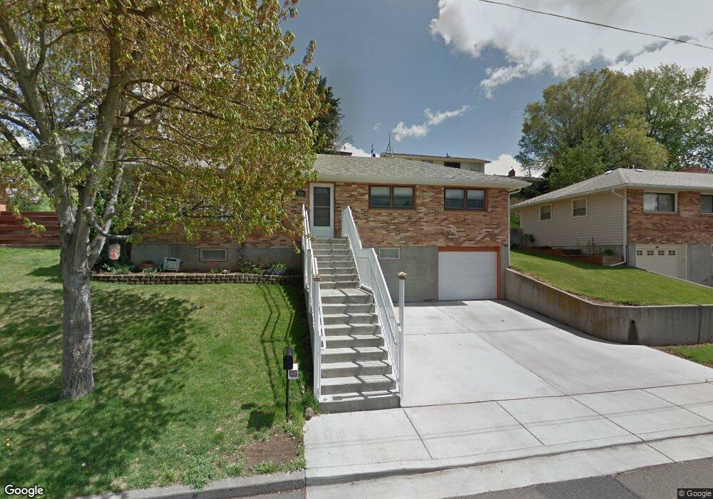 724 NW 6th St, Pendleton, OR 97801 - photo 1