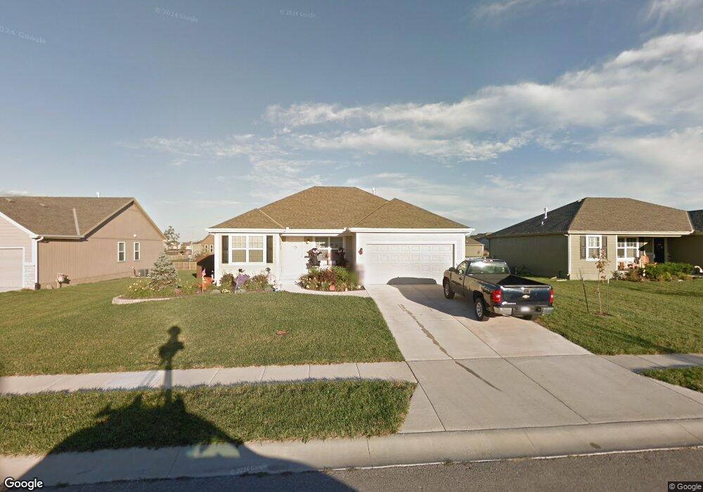 555 S Maple St, Gardner, KS 66030 - photo 1