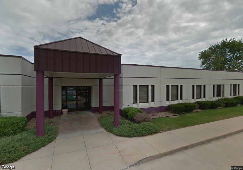 3100 E Ave NW, Cedar Rapids, IA 52405 - photo 1