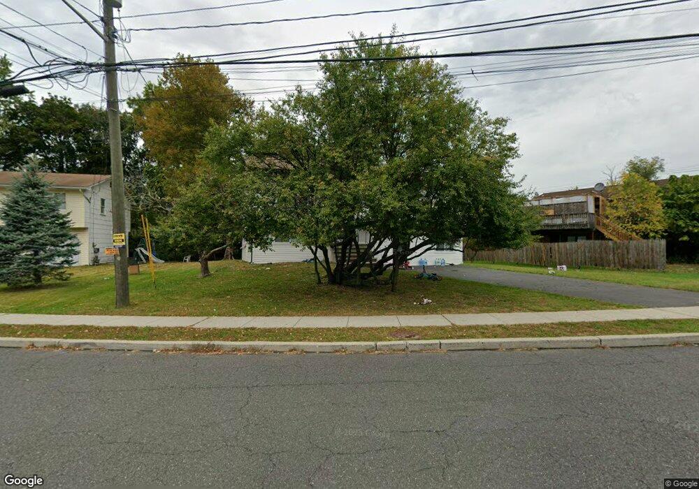 3 Stonehouse Rd, Spring Valley, NY 10977 - photo 1