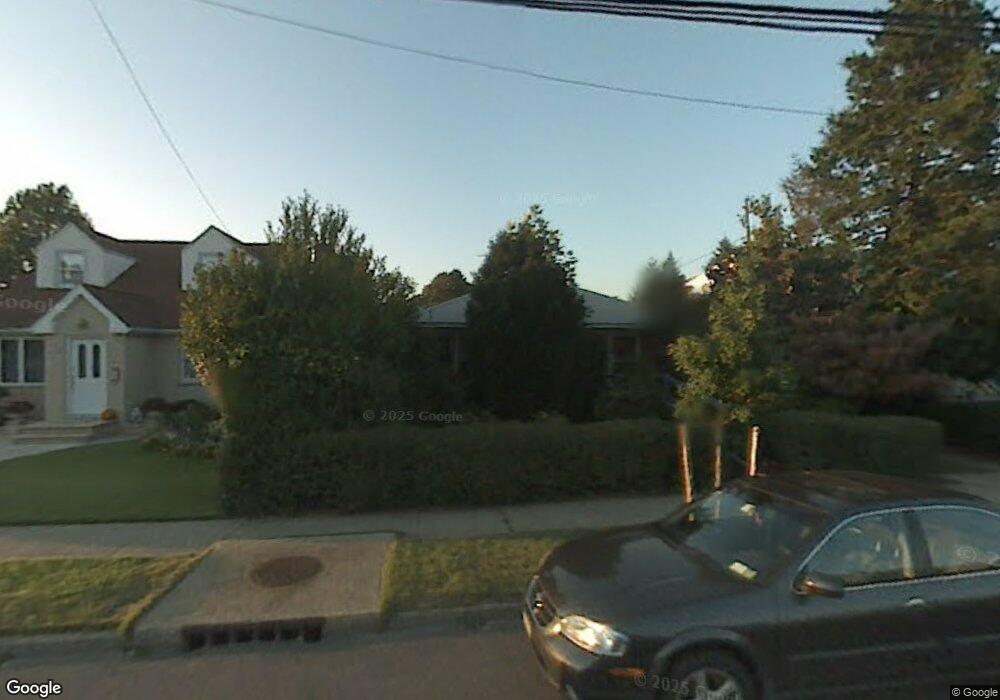 138 Westbury Ave, Mineola, NY 11501 - photo 1