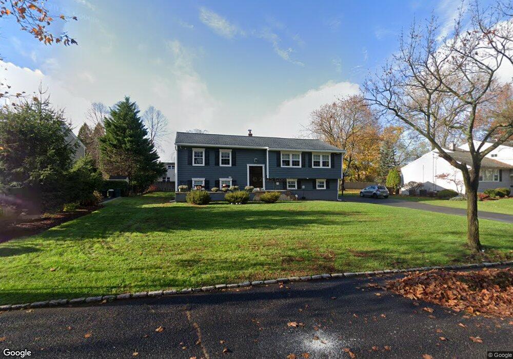 2219 Old Farm Rd, Scotch Plains, NJ 07076 - photo 1