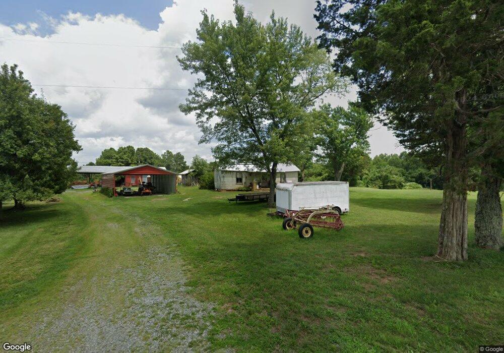 281 Mapleton Dr, Callands, VA 24530 - photo 1