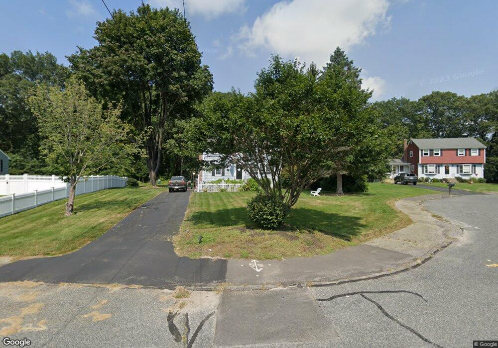 4 Laurel Ct, Franklin, MA 02038 - photo 1