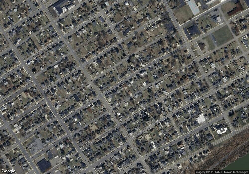 422 E 5th St, Berwick, PA 18603 - photo 1