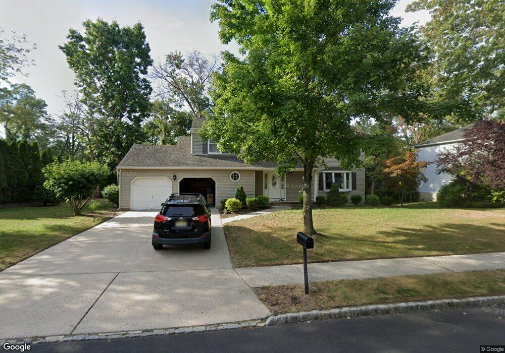 7 Hidden Pond Ln, Holmdel, NJ 07733 - photo 1