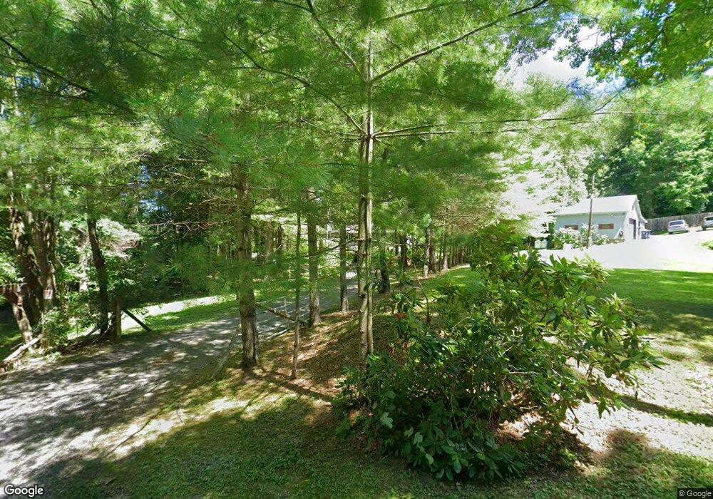 102 Yantz Rd, Red Hook, NY 12571 - photo 1