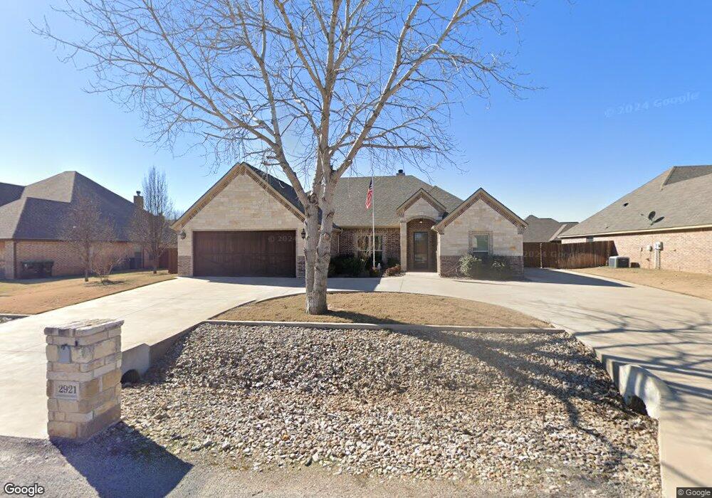 2921 Willow Ridge Cir, Granbury, TX 76049 - photo 1