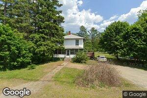 22 Farmington Rd, Strong, ME 04983
