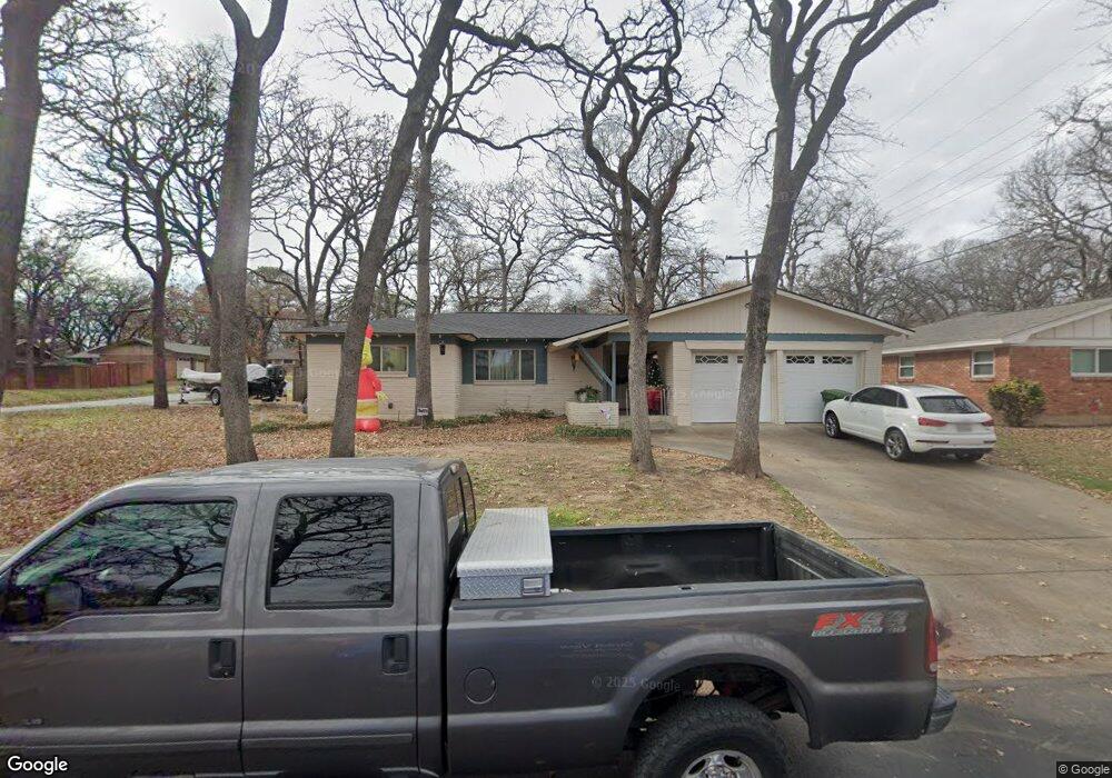 1017 Trailwood Dr, Hurst, TX 76053 - photo 1