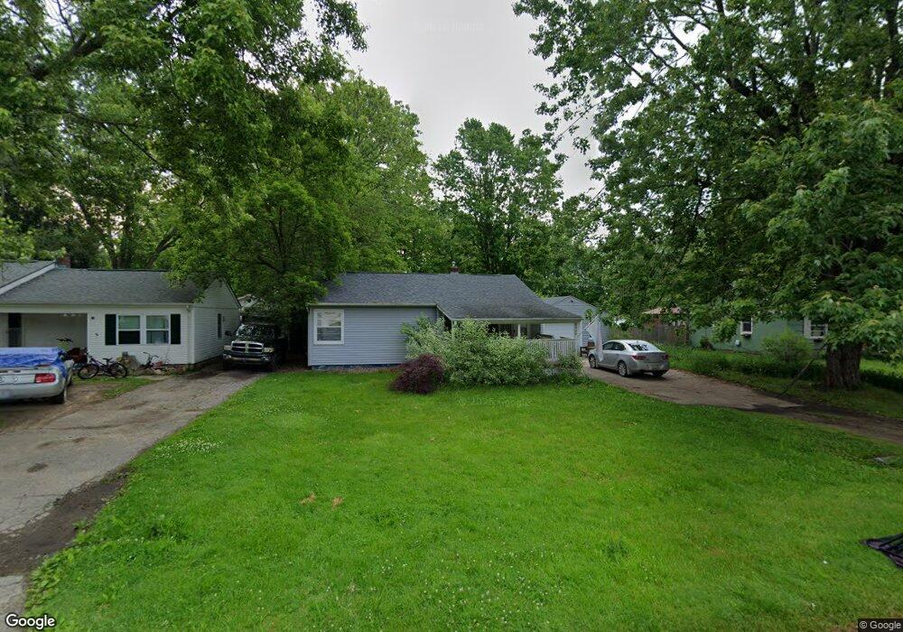 3328 Mills Acres St, Flint, MI 48506 - photo 1