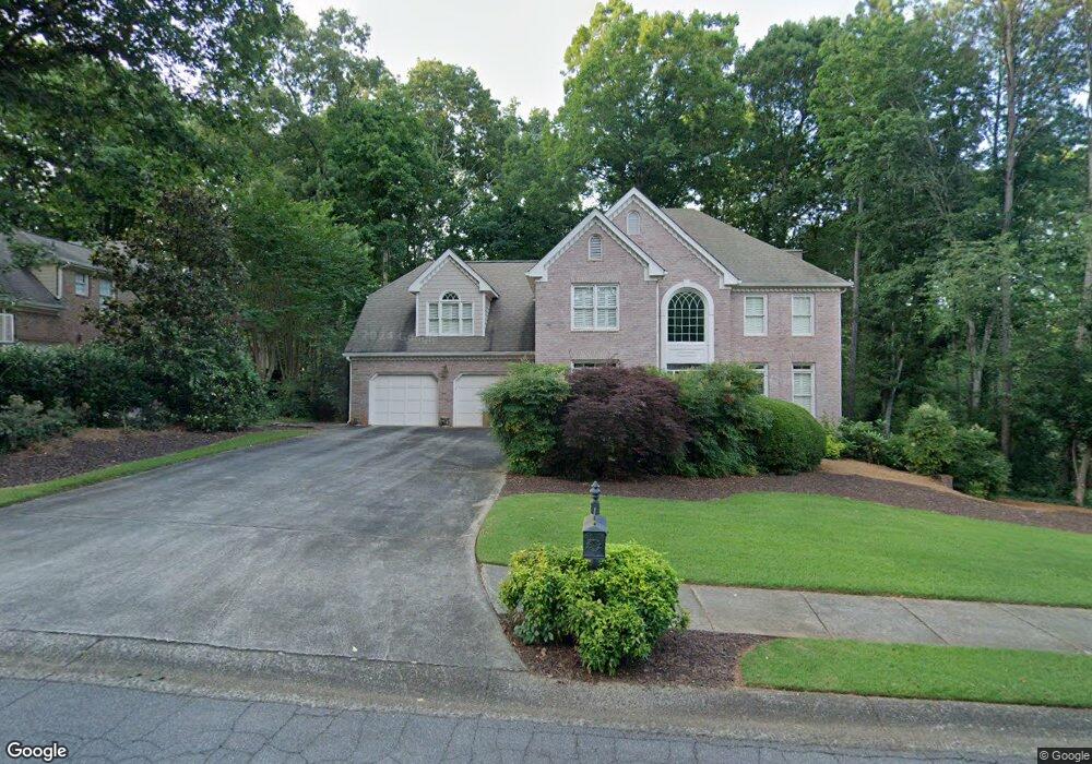2877 Clary Hill Dr NE, Roswell, GA 30075 - photo 1