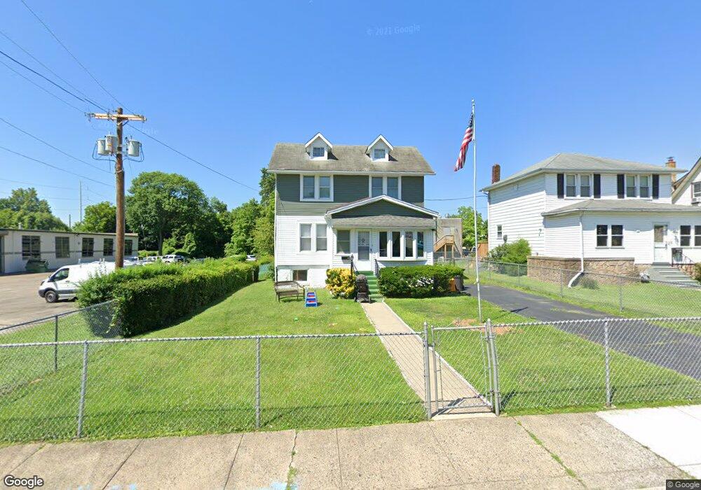 118 Willows Ave, Darby, PA 19023 - photo 1