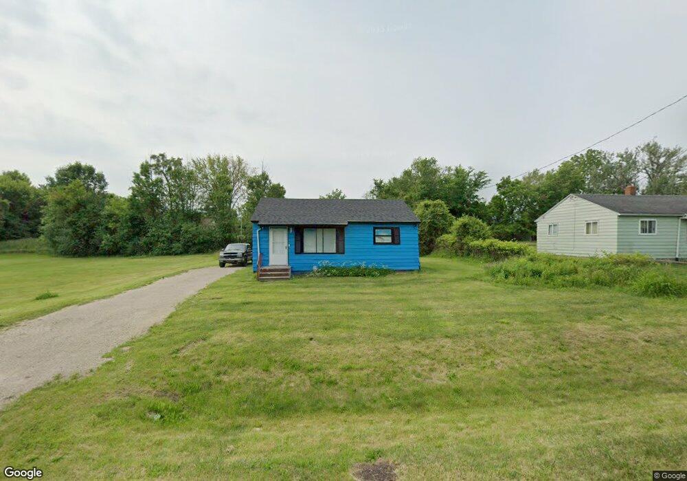 1054 E Princeton Ave, Flint, MI 48505 - photo 1