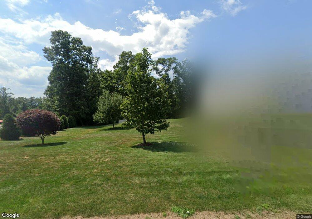 9 Whispering Woods Rd unit WOODS, East Hampton, CT 06424 - photo 1