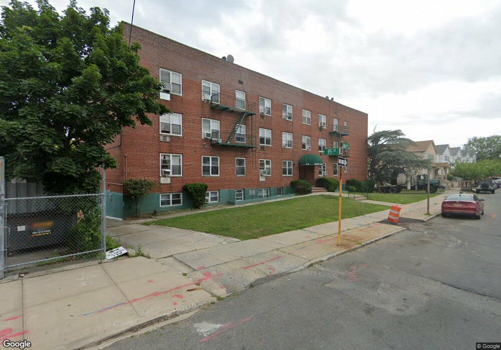 9420 Albert Rd, Jamaica, NY 11417 - photo 1