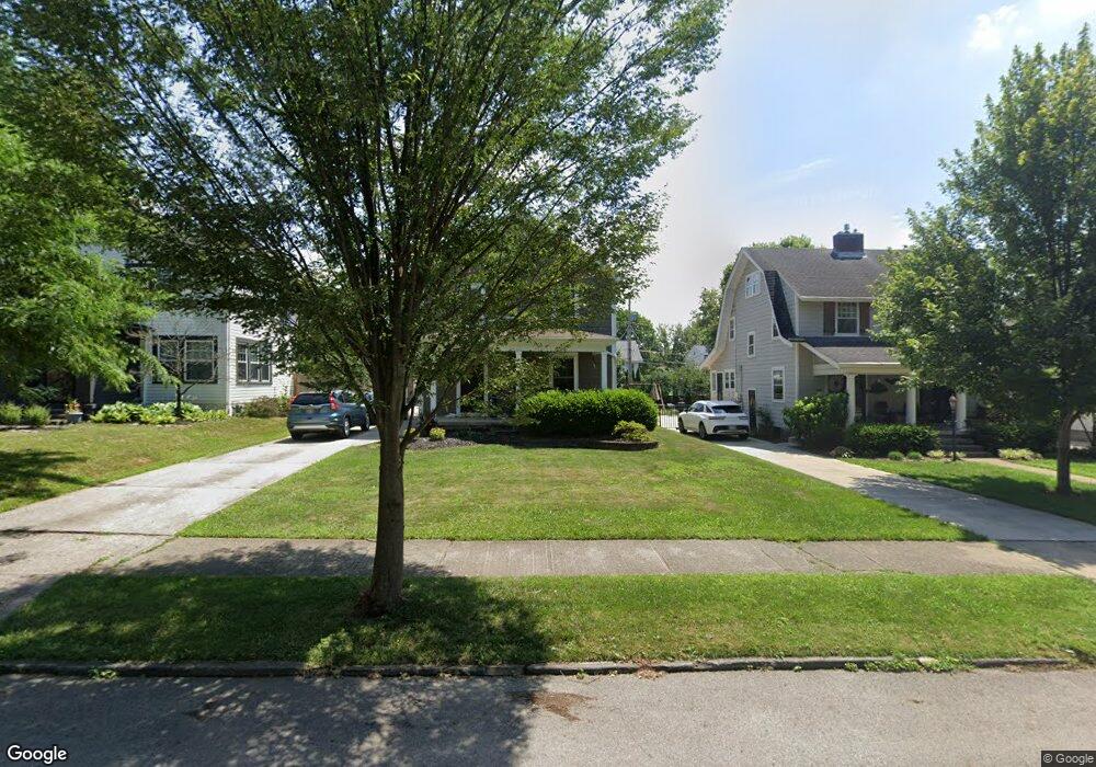 133 E Dunedin Rd, Columbus, OH 43214 - photo 1