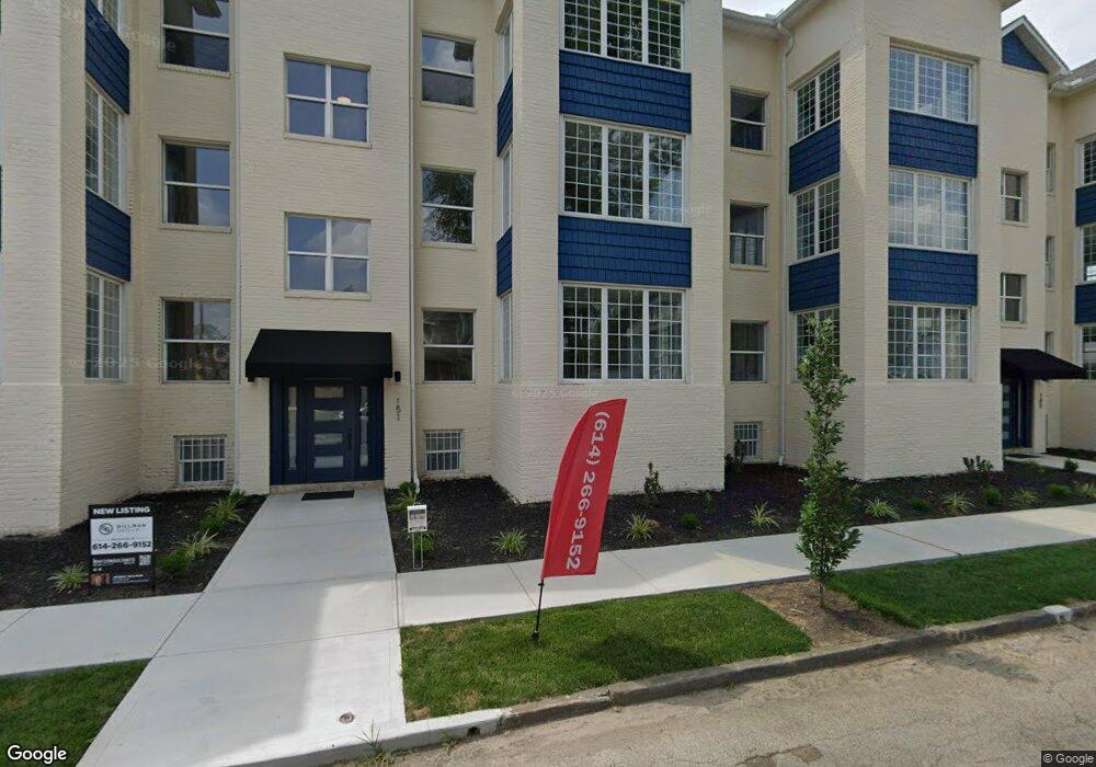 151 Sherman Ave unit 201, Columbus, OH 43205 - photo 1