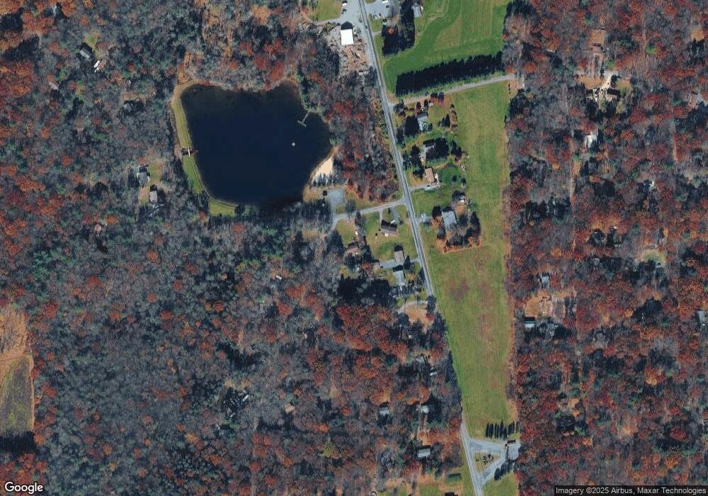 232 Huntingdon Rd, Kunkletown, PA 18058 - photo 1