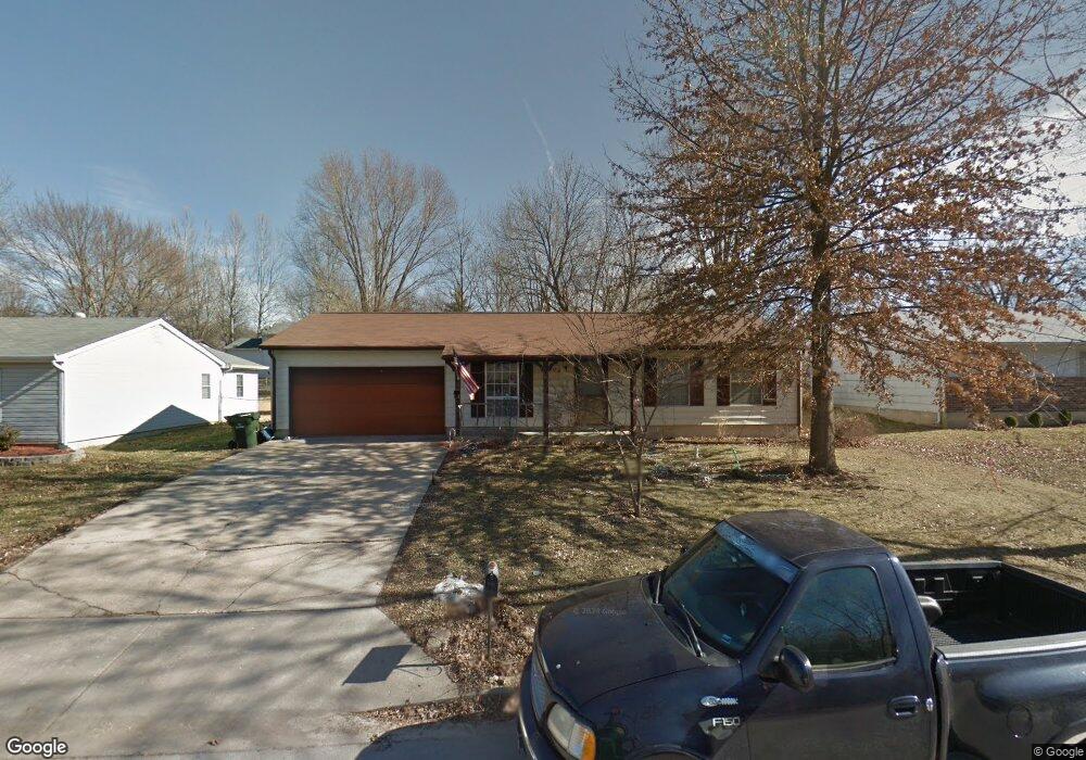 302 Old English Rd, Rolla, MO 65401 - photo 1