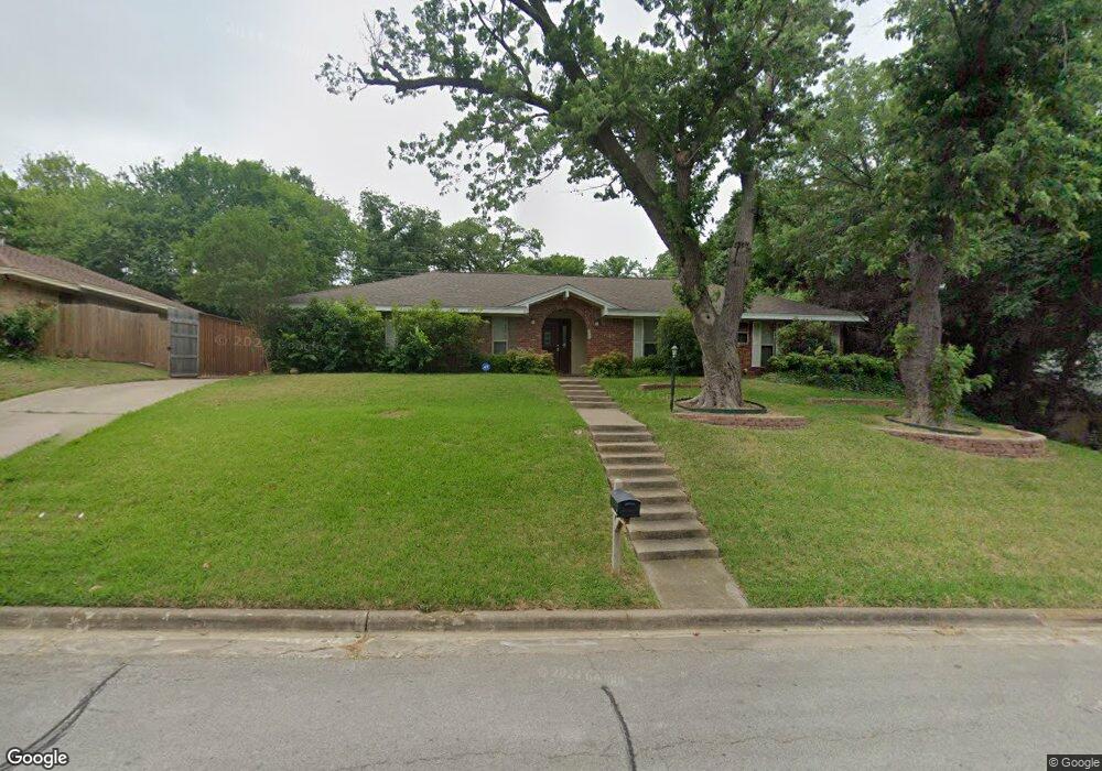 804 Rankin Dr, Bedford, TX 76022 - photo 1