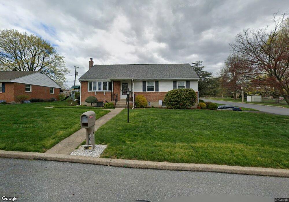 1001 Laurelee Ave, Reading, PA 19605 - photo 1