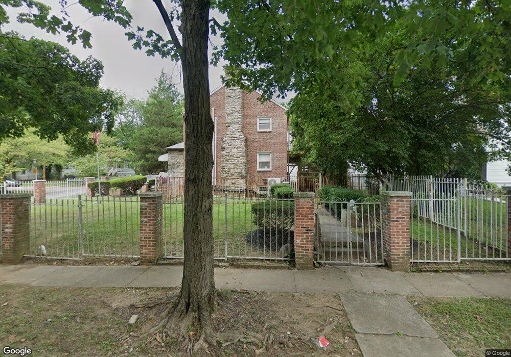 3500 Dennlyn Rd, Baltimore, MD 21215 - photo 1