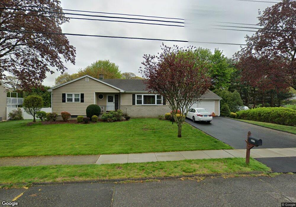 265 Goldbach Dr, Stratford, CT 06614 - photo 1